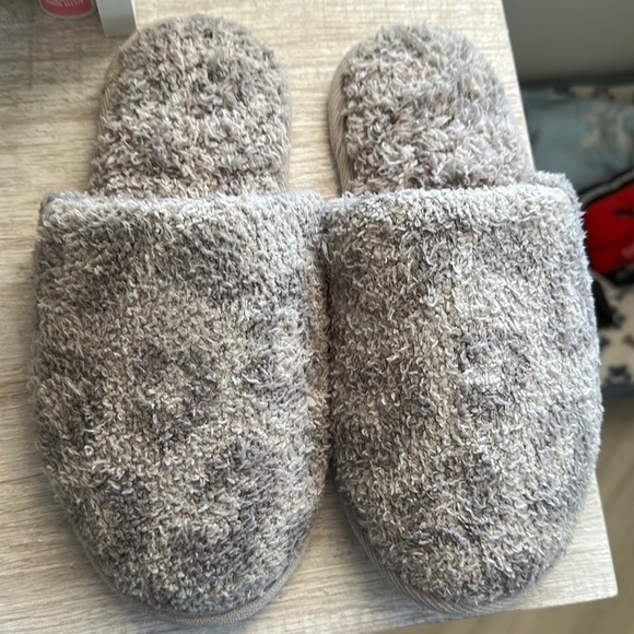 CozyChic® Barefoot Dreams In The Wild® Slipper - Picture 6 of 9